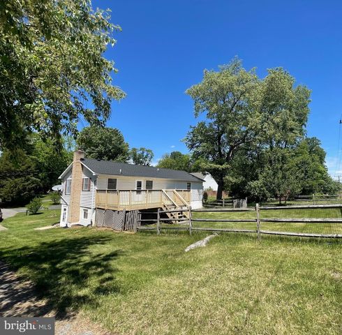 99 EXETER CT, Shepherdstown, WV 25443