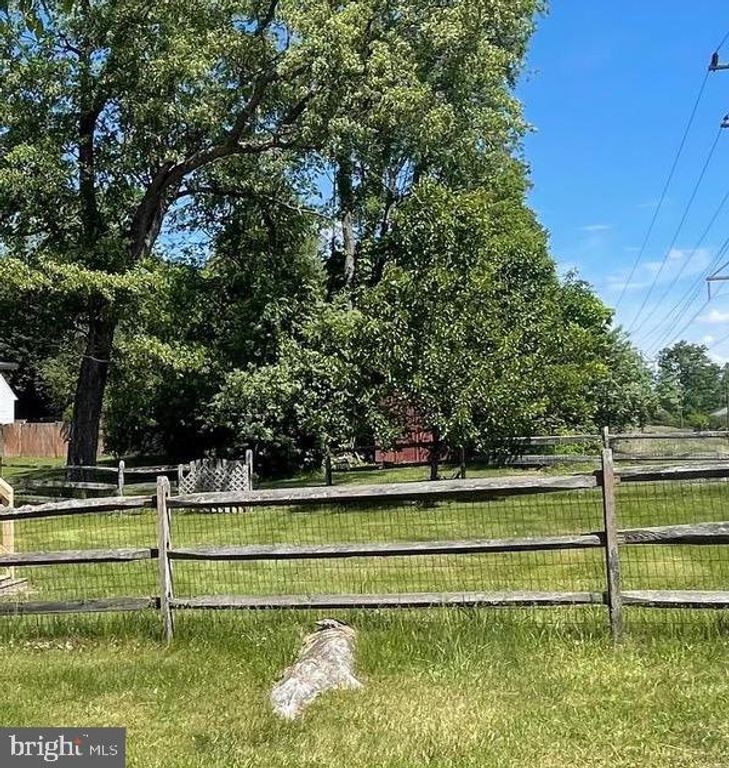 Image 50 of property listing at 99 EXETER CT, Shepherdstown, WV 25443