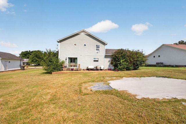 1618 Jamie Dr, Columbia, TN 38401