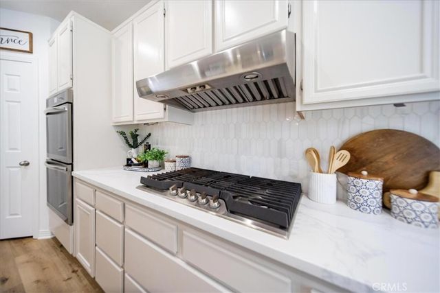 41675 Broad Oak, Murrieta, CA 92562