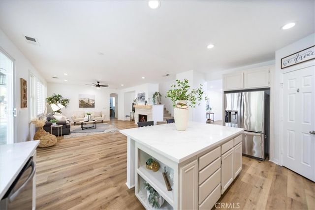 41675 Broad Oak, Murrieta, CA 92562