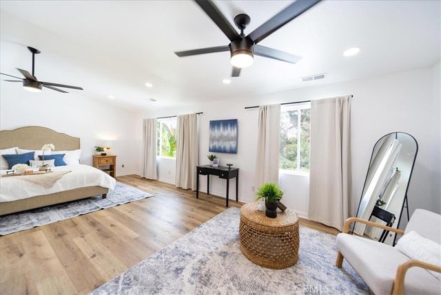 41675 Broad Oak, Murrieta, CA 92562