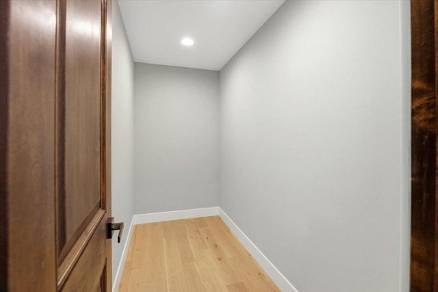 830 Oriole Drive, Big Bear, CA 92315