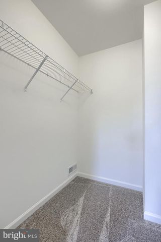 2421 ARTESIAN WAY, Lancaster, PA 17601