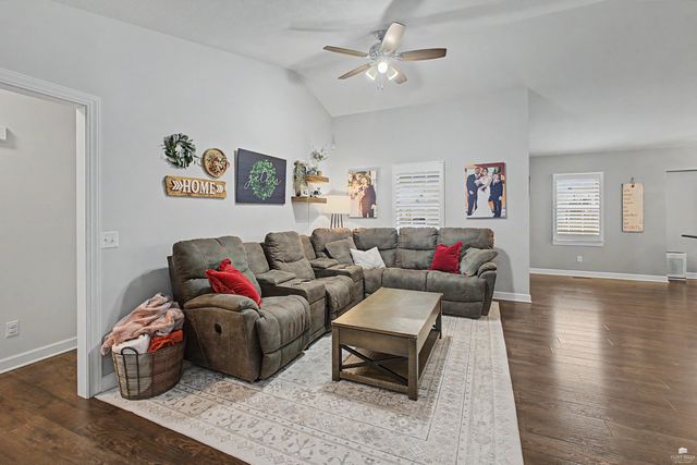 4750 Christine Circle, Manhattan, KS 66502