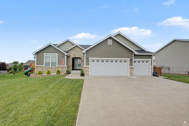 4750 Christine Circle, Manhattan, KS 66502