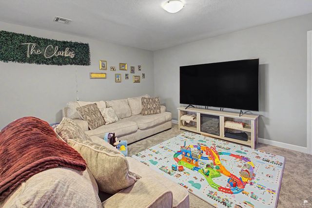 4750 Christine Circle, Manhattan, KS 66502