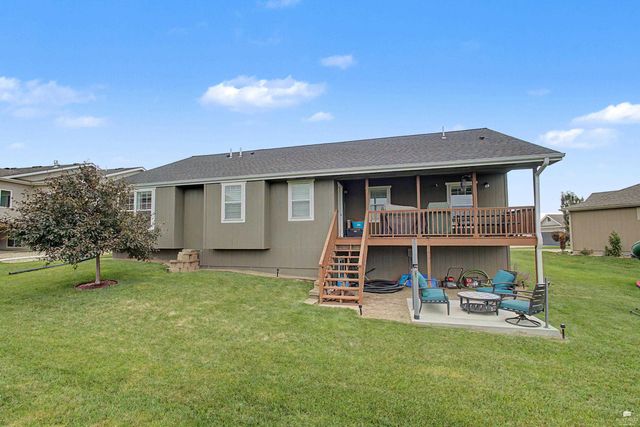 4750 Christine Circle, Manhattan, KS 66502