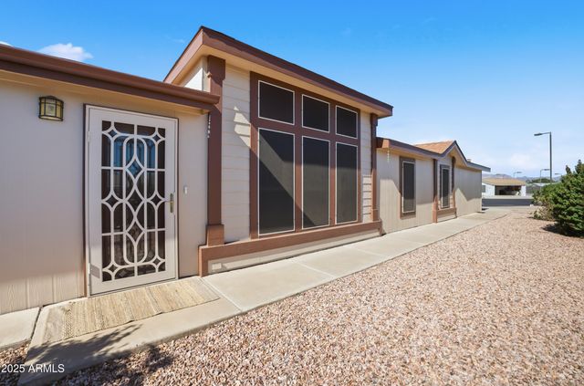 8840 E SUNLAND Avenue 142, Mesa, AZ 85208