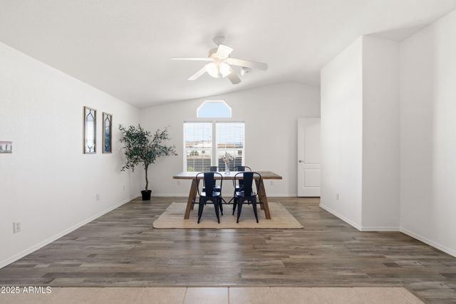 8840 E SUNLAND Avenue 142, Mesa, AZ 85208