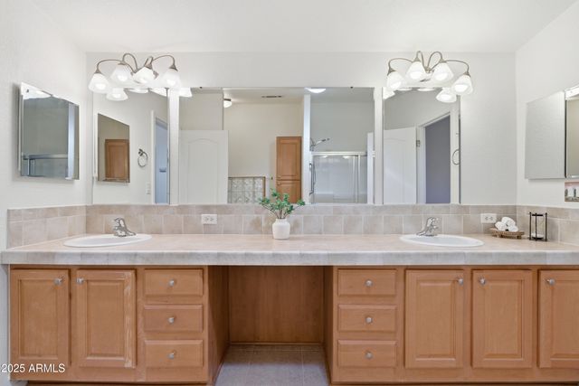 8840 E SUNLAND Avenue 142, Mesa, AZ 85208