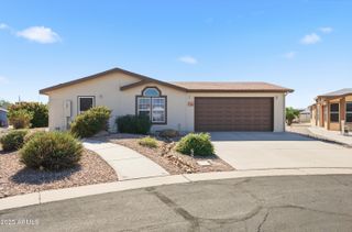 8840 E SUNLAND Avenue 142, Mesa, AZ 85208