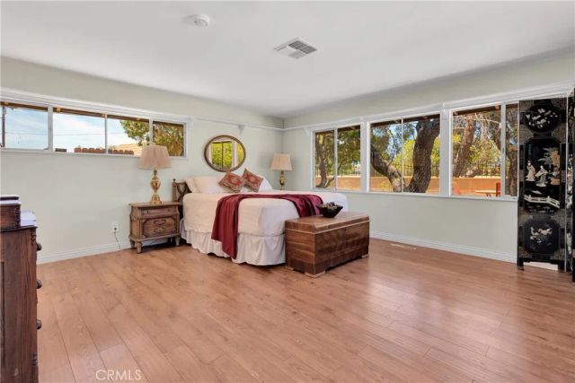 19955 Chickasaw Road, Apple Valley, CA 92307