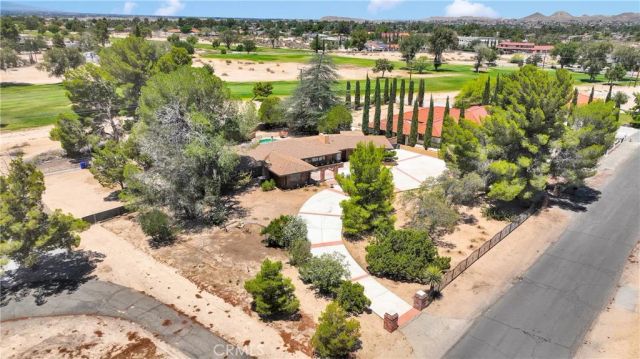 19955 Chickasaw Road, Apple Valley, CA 92307