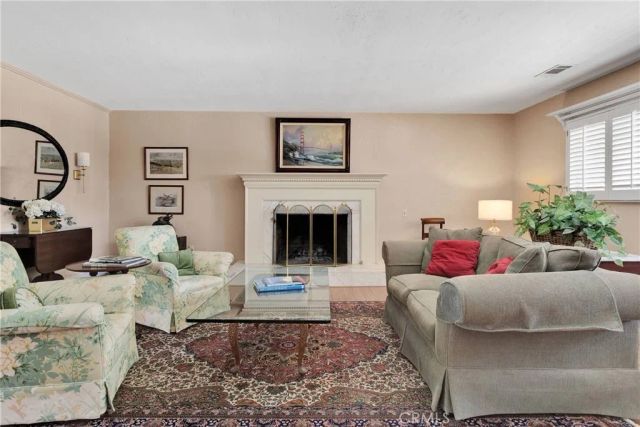 19955 Chickasaw Road, Apple Valley, CA 92307
