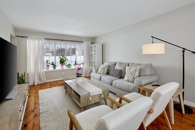 9292 N 60th STREET, Brown Deer, WI 53223