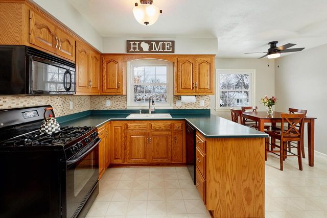 9292 N 60th STREET, Brown Deer, WI 53223