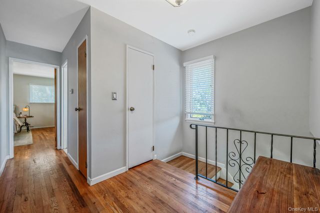 40 Boxwood Drive, Kings Park, NY 11754