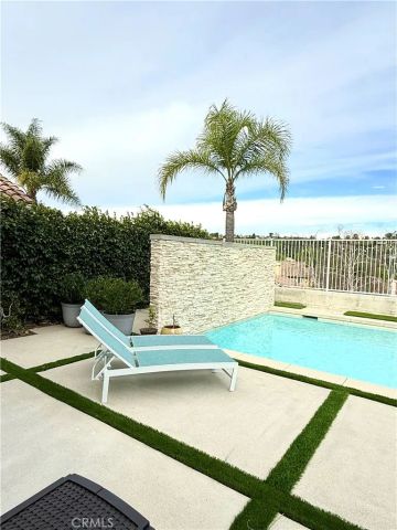 24725 Calle Serranona, Calabasas, CA 91302