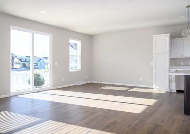 2573 Water Lily Circle, Sun Prairie, WI 53590