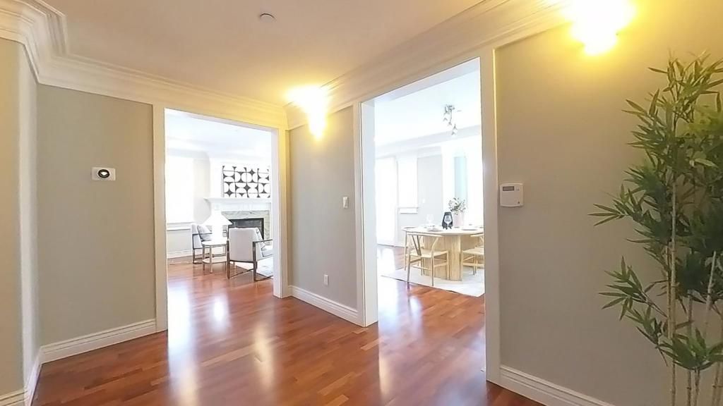 Image 4 of property listing at 1226 El Camino Real 201, Burlingame, CA 94010