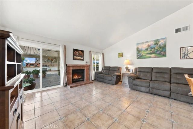 41181 Mountain Pride Drive, Murrieta, CA 92562
