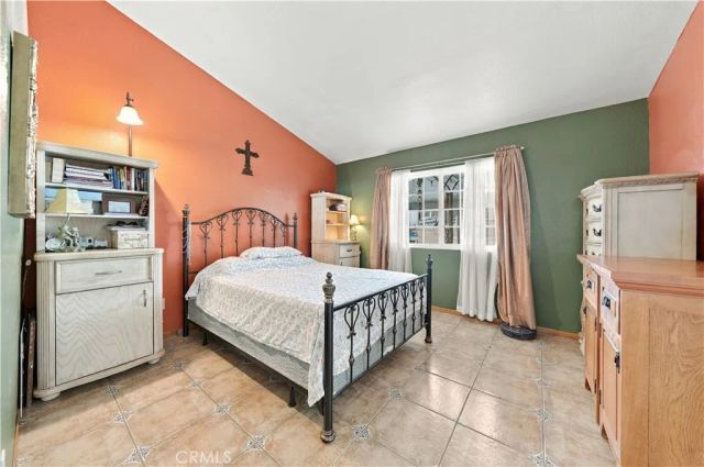 41181 Mountain Pride Drive, Murrieta, CA 92562