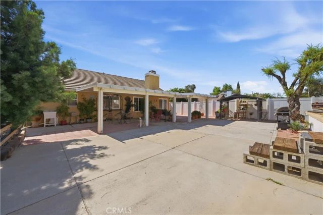 41181 Mountain Pride Drive, Murrieta, CA 92562