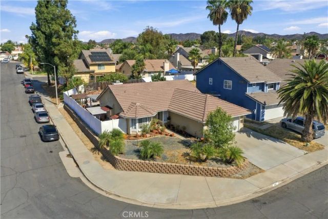 41181 Mountain Pride Drive, Murrieta, CA 92562