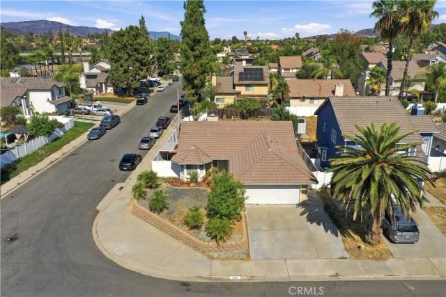 41181 Mountain Pride Drive, Murrieta, CA 92562
