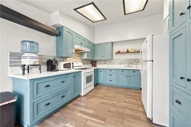 41181 Mountain Pride Drive, Murrieta, CA 92562