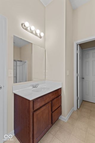 5973 Oakhaven Drive, Greenwood, IN 46142