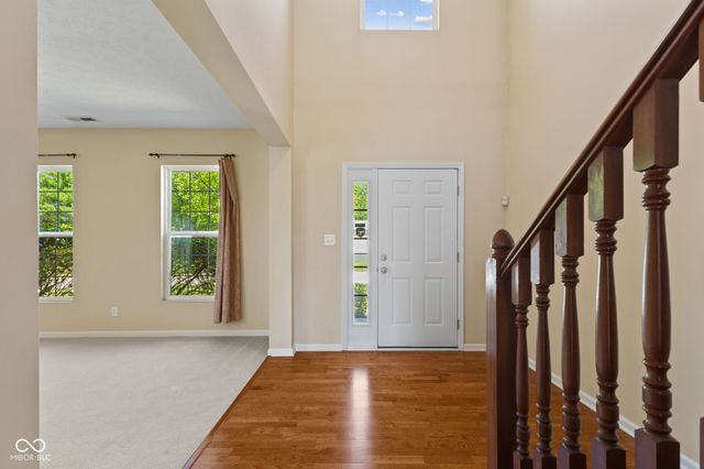 5973 Oakhaven Drive, Greenwood, IN 46142