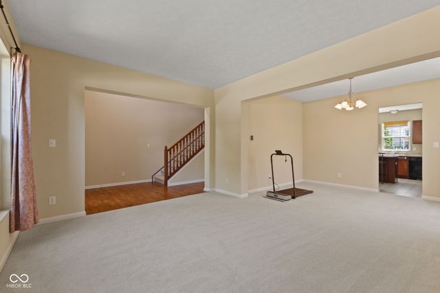 5973 Oakhaven Drive, Greenwood, IN 46142