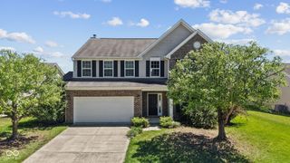 5973 Oakhaven Drive, Greenwood, IN 46142