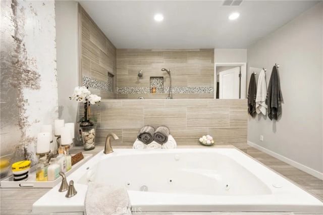 19301 Maynard Way, North Tustin, CA 92705