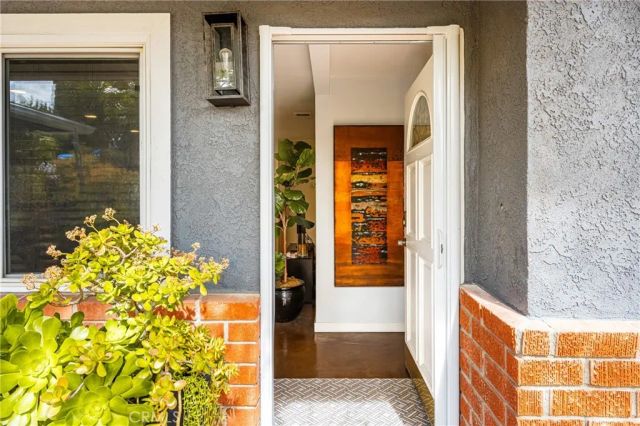 19301 Maynard Way, North Tustin, CA 92705