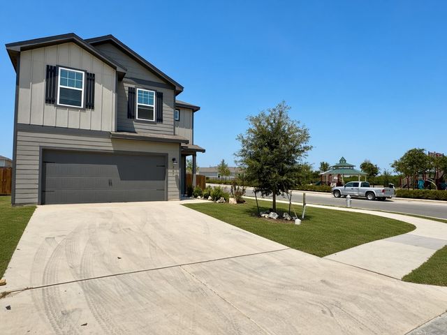 267 Surrey Oaks, Maxwell, TX 78656