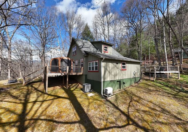 124 Cold Branch Lane, Hayesville, NC 28904