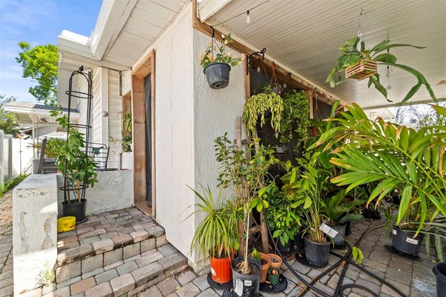 1619 7TH AVENUE N, St Petersburg, FL 33713