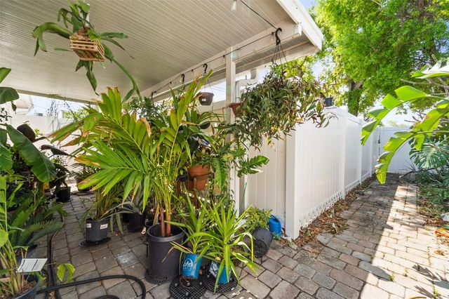 1619 7TH AVENUE N, St Petersburg, FL 33713