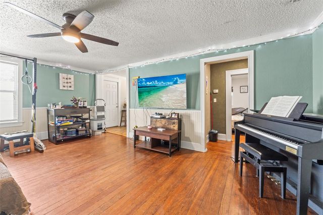 1619 7TH AVENUE N, St Petersburg, FL 33713