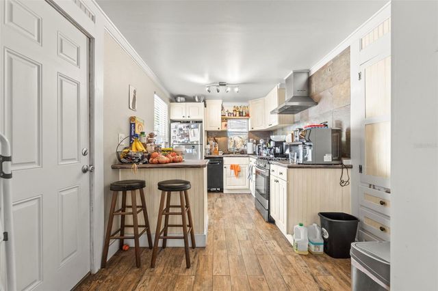 1619 7TH AVENUE N, St Petersburg, FL 33713