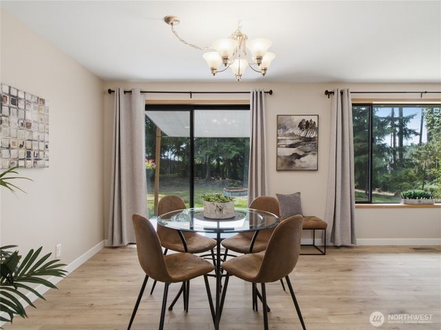 10398 Frontier Place NW, Silverdale, WA 98383