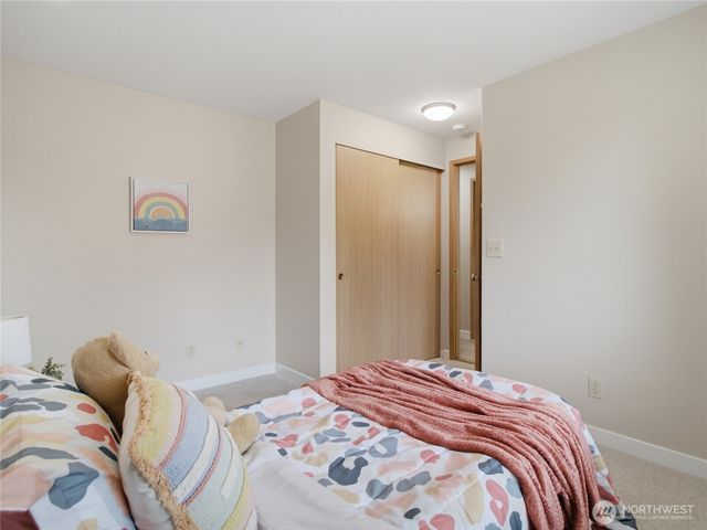10398 Frontier Place NW, Silverdale, WA 98383