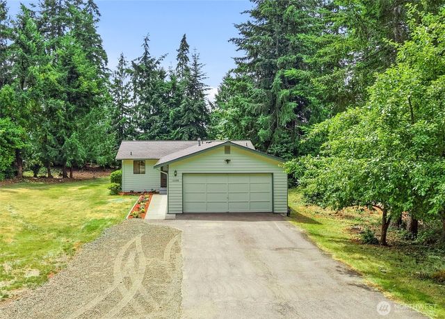 10398 Frontier Place NW, Silverdale, WA 98383