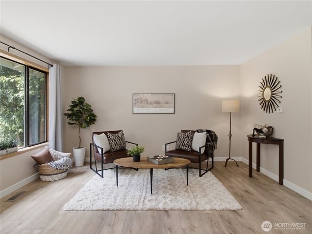 10398 Frontier Place NW, Silverdale, WA 98383