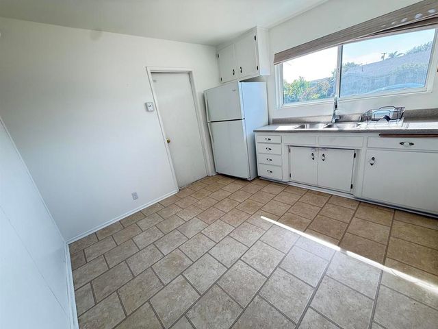 1741 Lahoud, Cardiff By The Sea, CA 92007