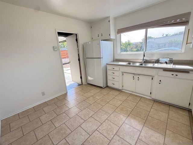 1741 Lahoud, Cardiff By The Sea, CA 92007