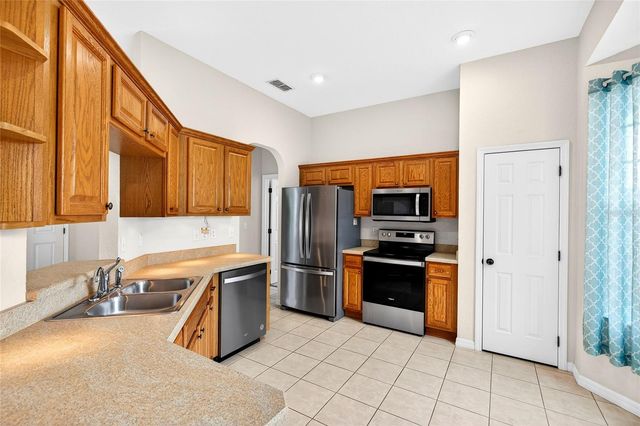 11019 SE 170TH LANE ROAD, Summerfield, FL 34491